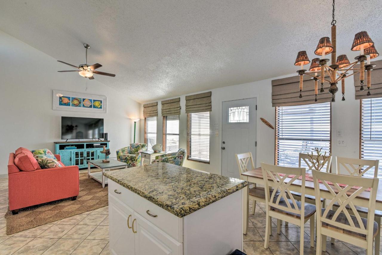Galveston Beachfront House With Deck And Ocean Views! Exterior foto